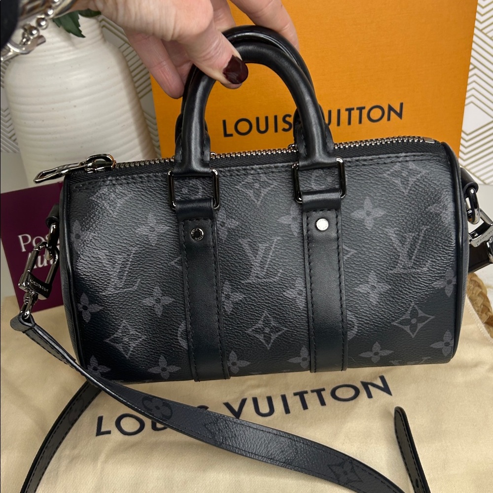 Authentic Louis Vuitton Monogram Eclipse black/grey reverse XS Keepall-Unisex - Picture 4 of 17